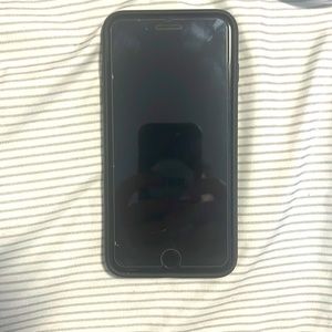 Apple IPhone 8. Used once needs SIM card